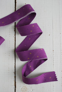 2.5" Bias Quilt Binding // Sparkler Eggplant Metallic // Bessie Pearl