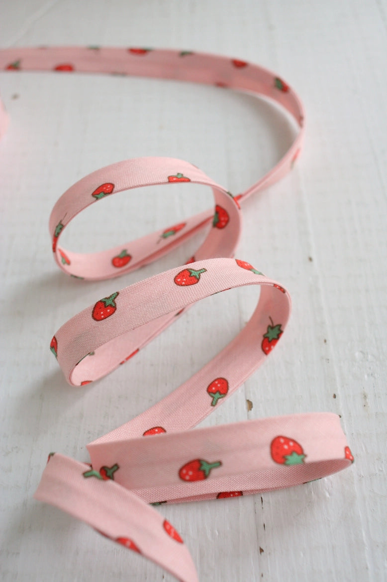 1/2" Double Fold Bias Binding // Pink Strawberry // Bessie Pearl