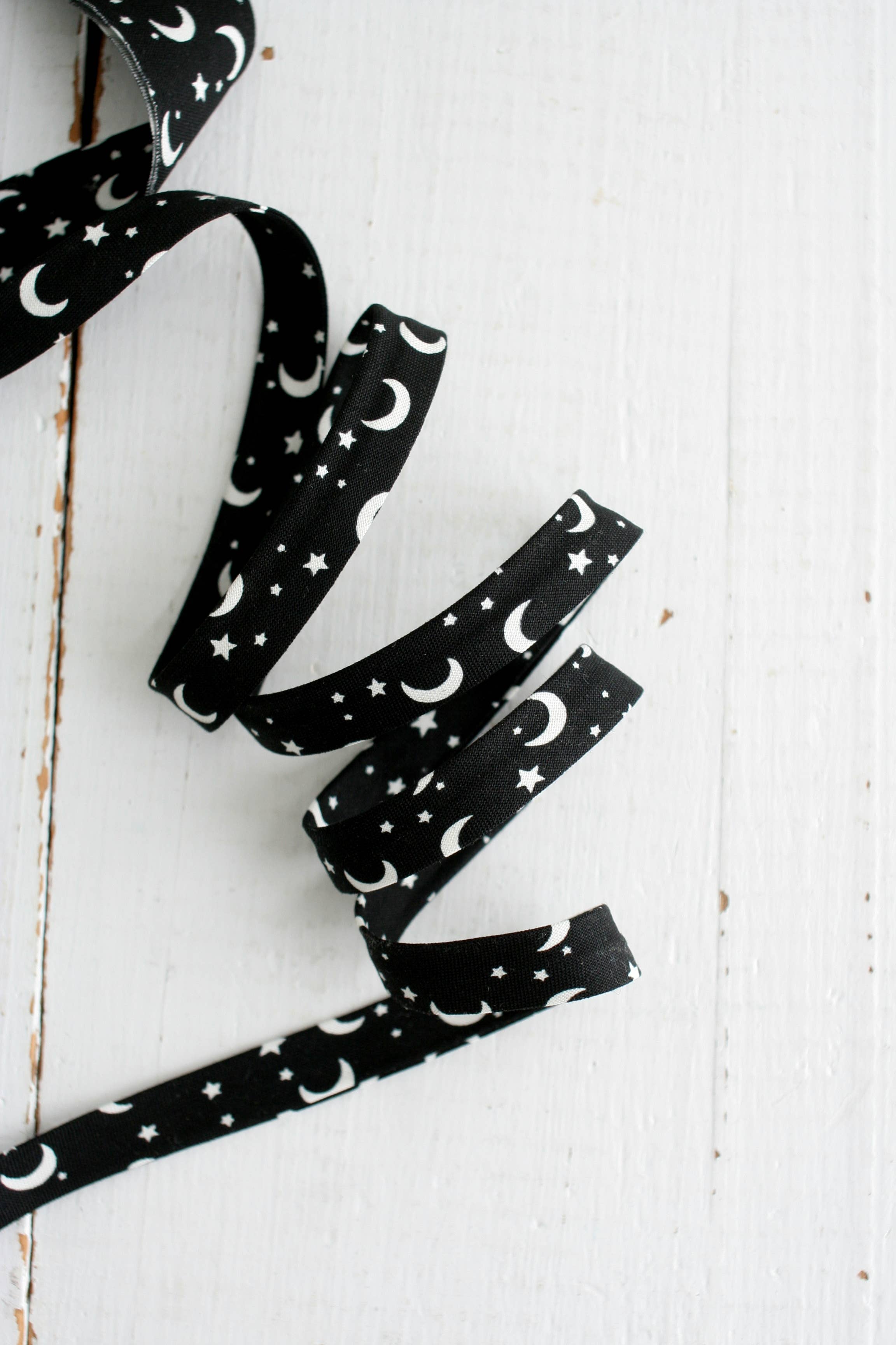 1/2" Double Fold Bias Binding // Moon & Stars GLOW IN THE DARK // Bessie Pearl