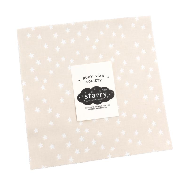 2025 White/Natural Starry Layer Cake // Alexia Abegg