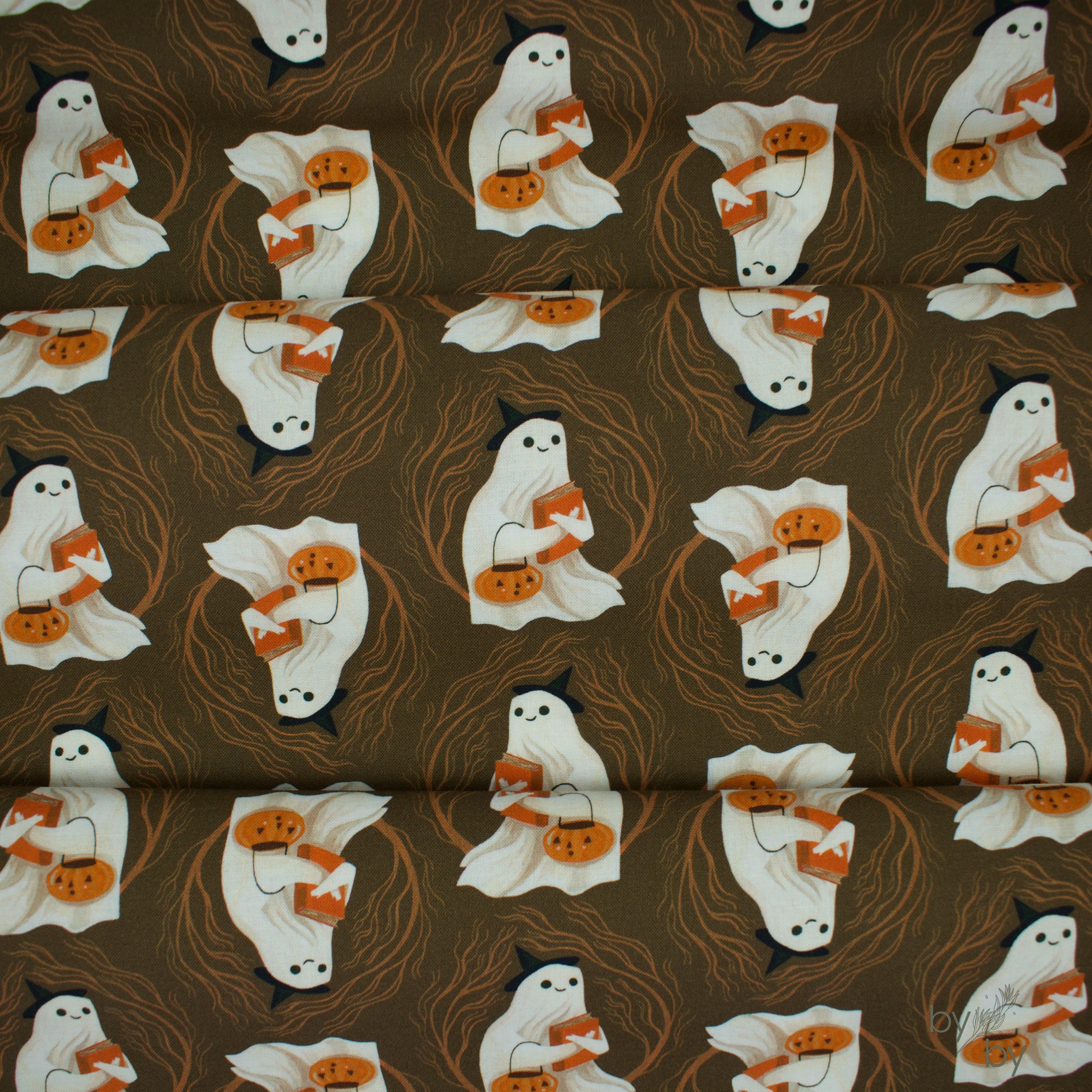 Cozy Ghost // Rae Ritchie