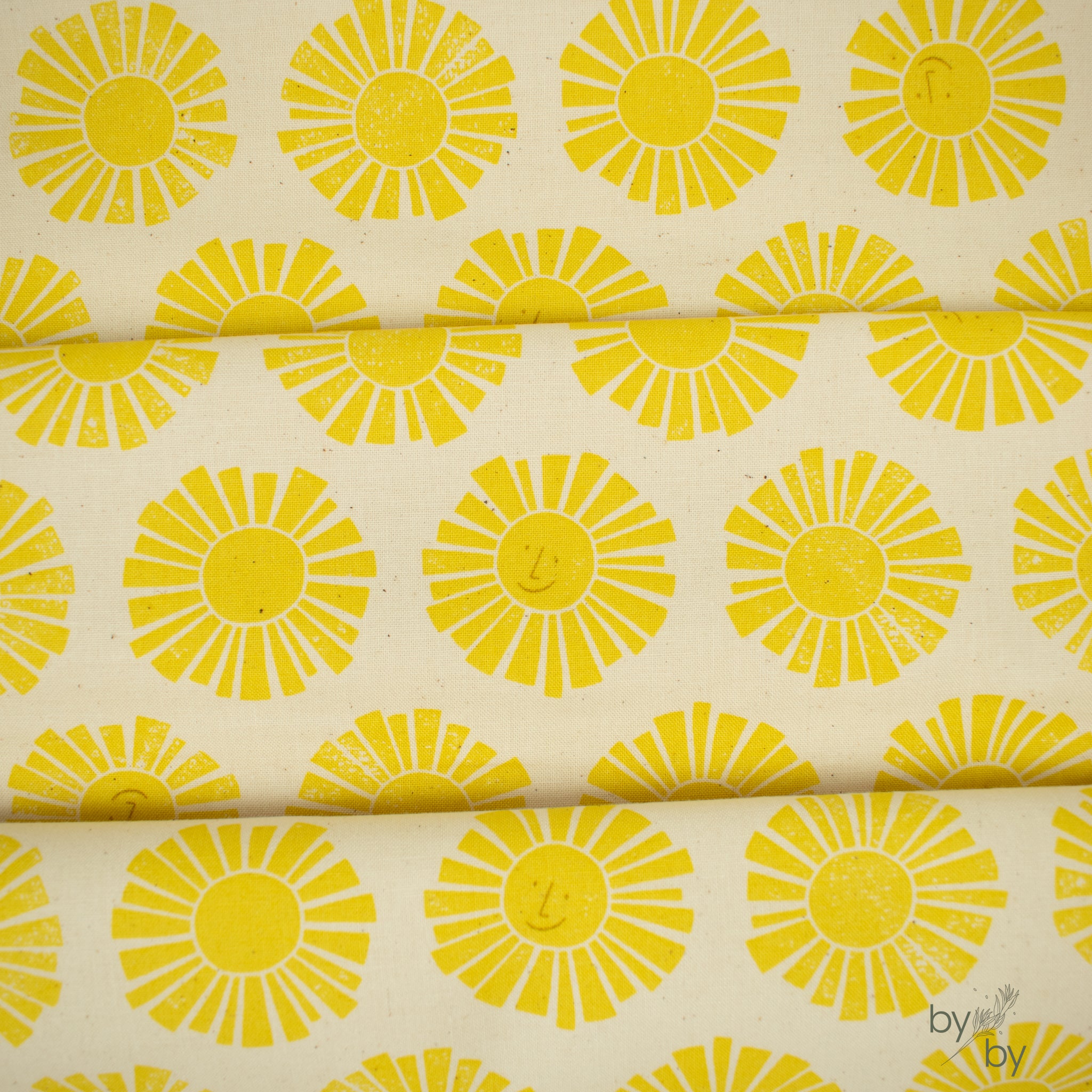 By the Seaside II // Sunshine - Yellow Unbleached // Loes van Oosten