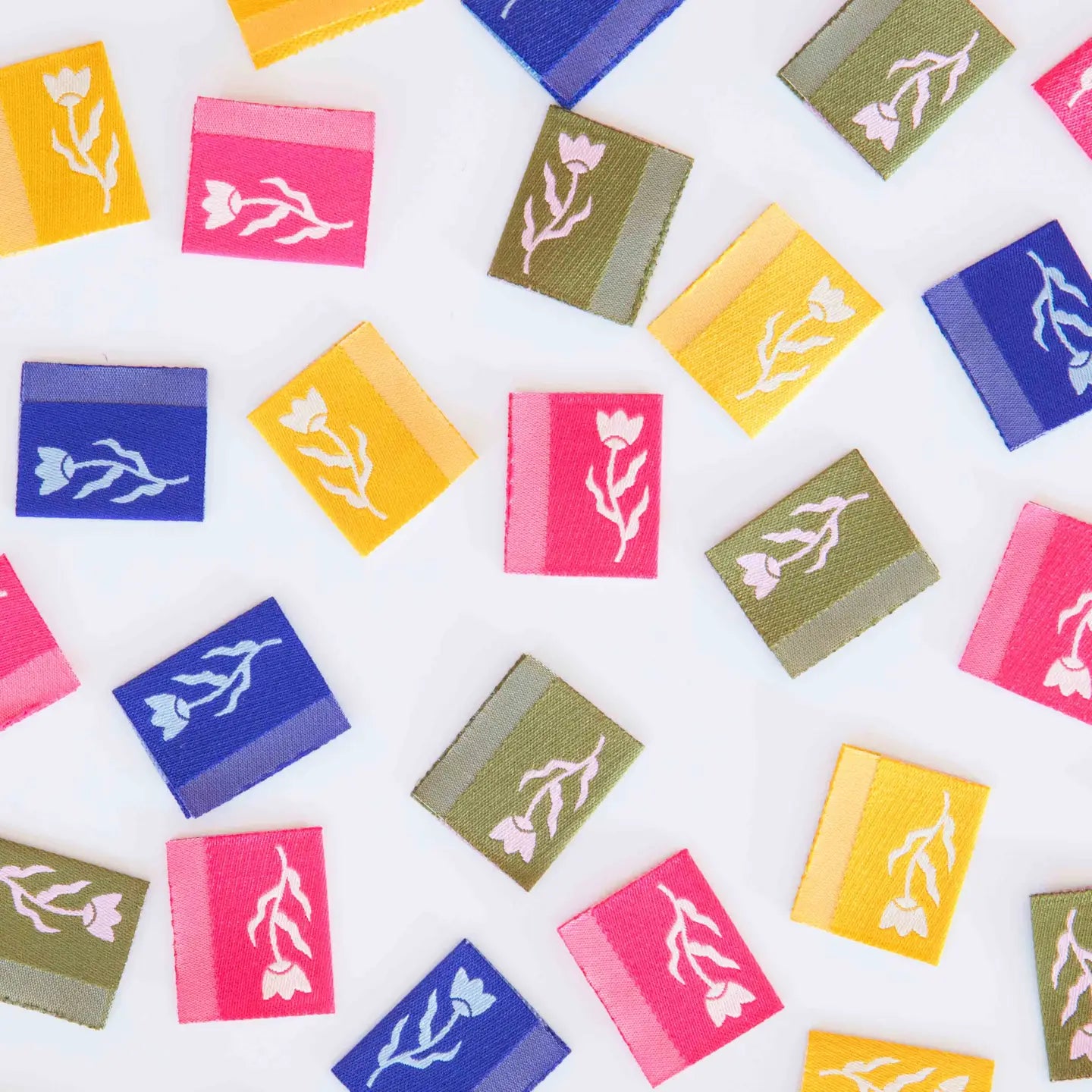 Tiny Floral Side Woven Labels Multipackn Sewing Labels by Sarah Hearts