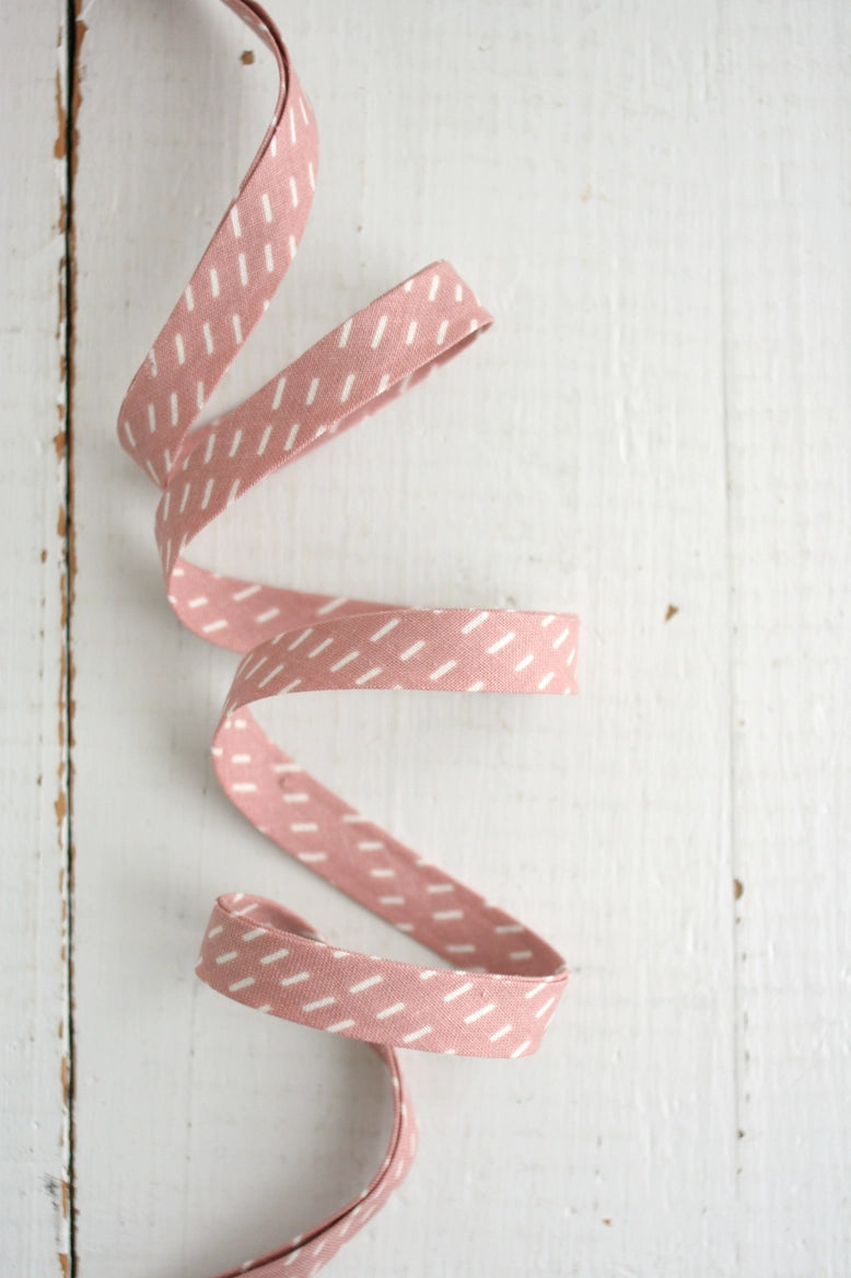 1/2" Double Fold Bias Binding // Cottage Rose Pink Dash // Bessie Pearl