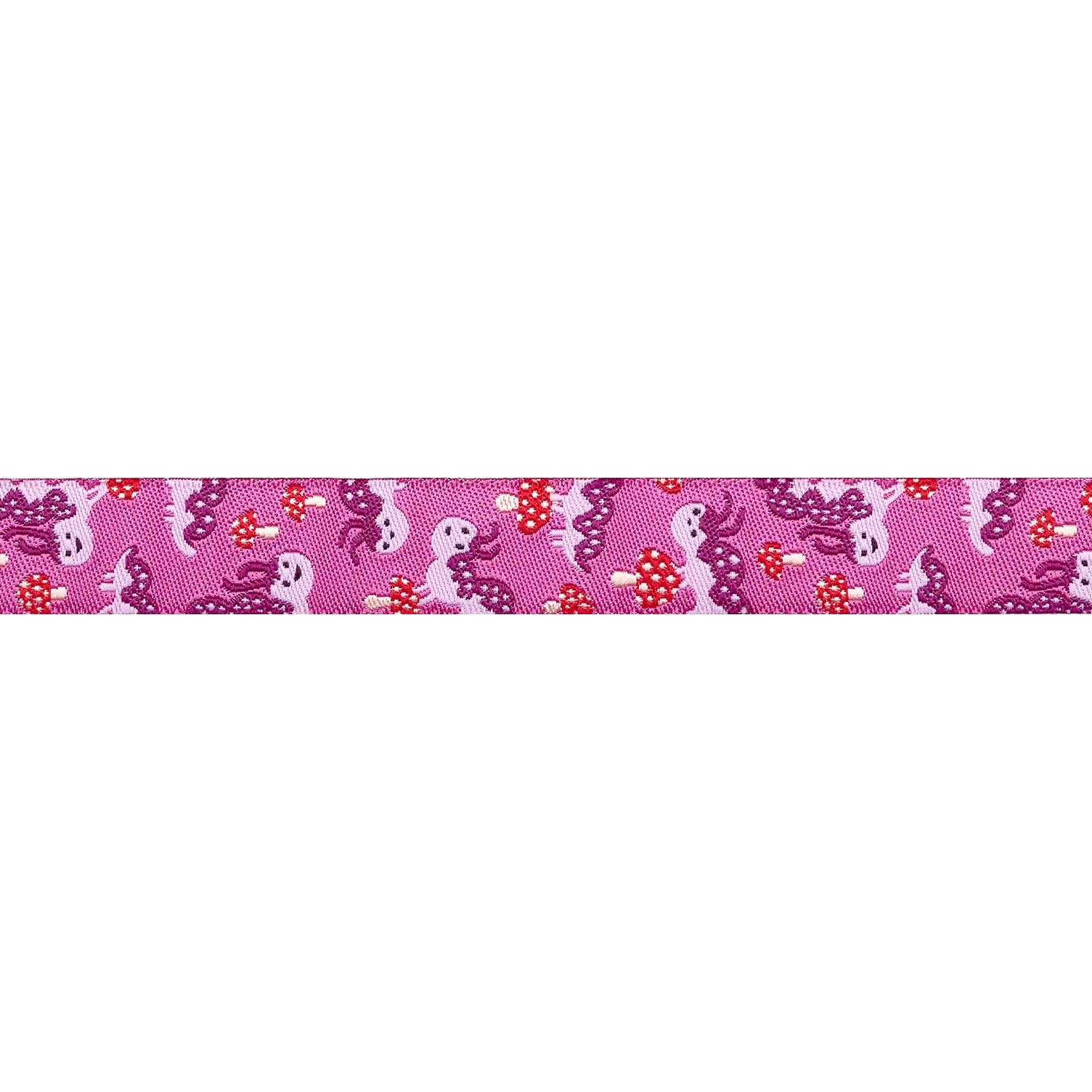 5/8" Caterpillar // Sarah Watts
