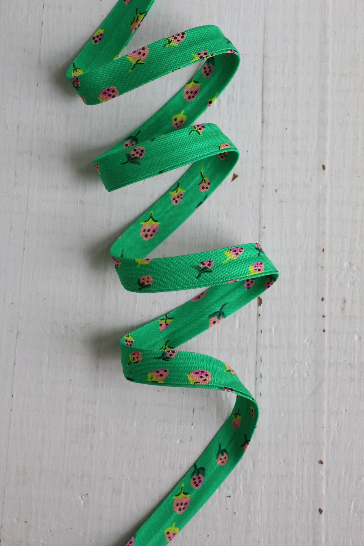 1/2" Double Fold Bias Binding // Field Strawberries in Jade