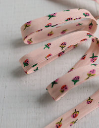 1/2" Double Fold Bias Binding // Field Strawberries Blush
