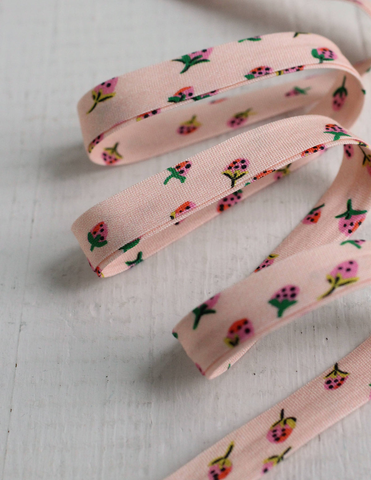 1/2" Double Fold Bias Binding // Field Strawberries Blush