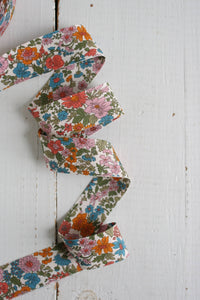 2.5" Bias Quilt Binding // Liberty Annabelle I