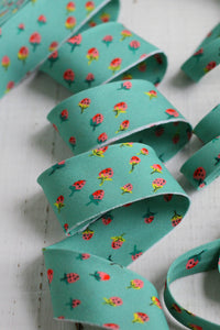 2.5" Bias Quilt Binding // Field Strawberries in Teal