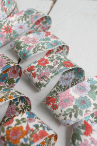 2.5" Bias Quilt Binding // Liberty Annabelle C