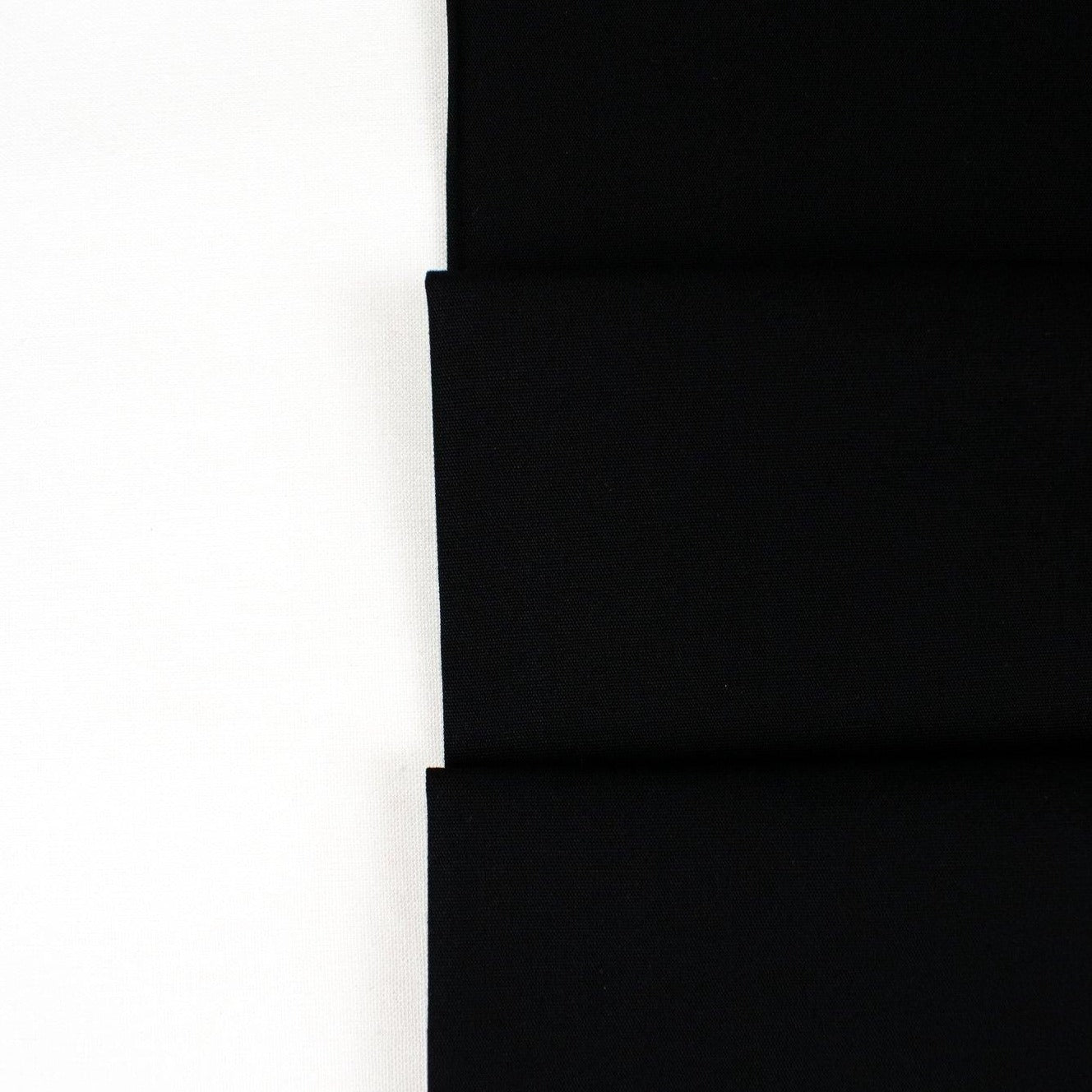 AGF PURE Solids // Deep Black